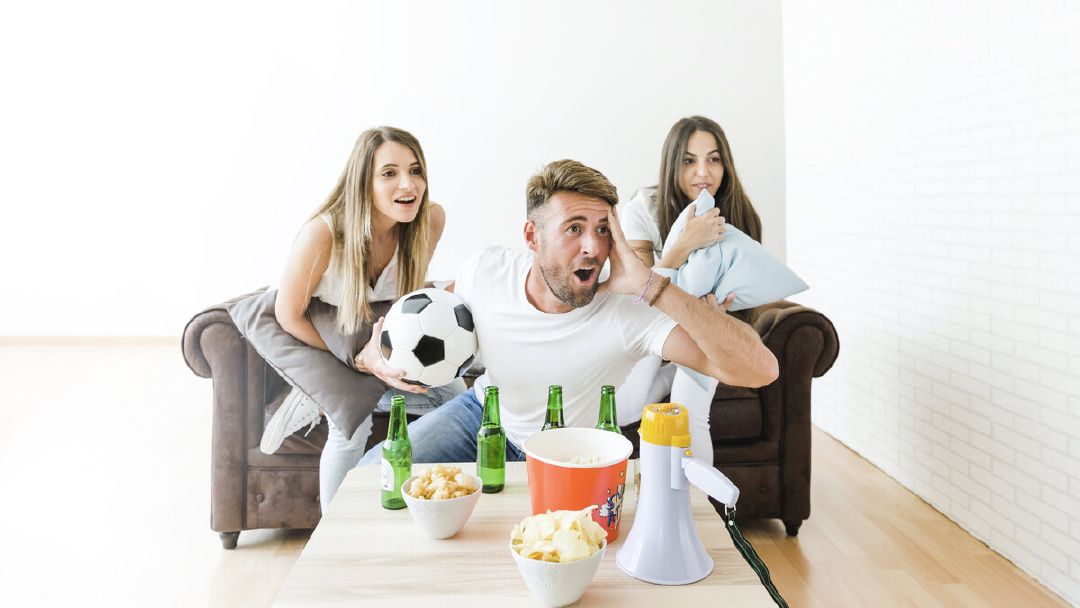 images/friends-watching-football-home.jpg